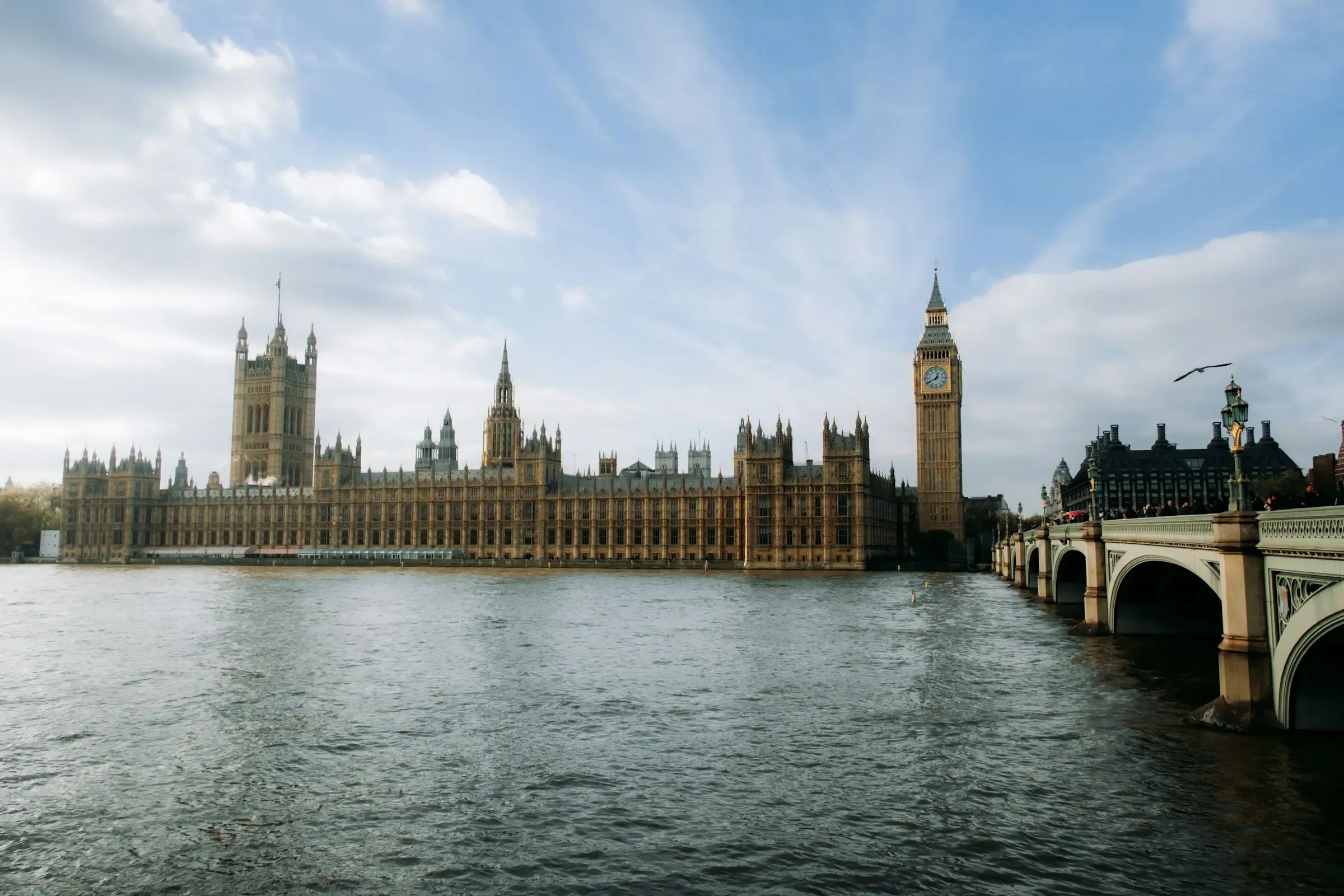 private jet from Moscow to London